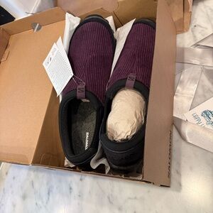 Salomon Men's Purple Slip-On Corduroy Snow Clog size 13